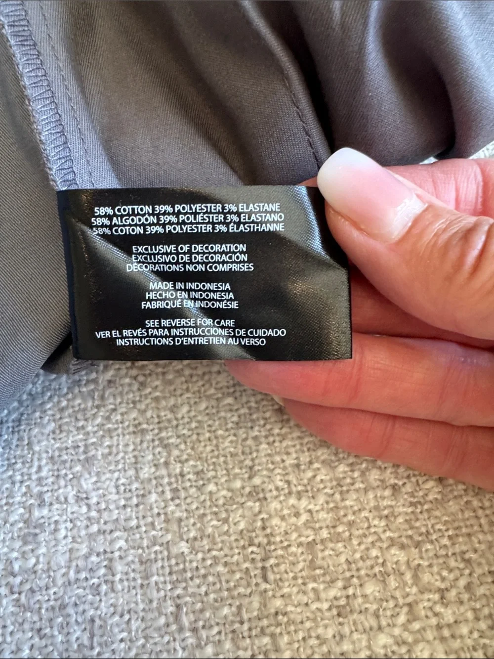 Banana Republic clean flat